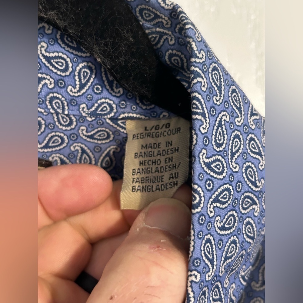 Wrangler Blue Paisley Rodeo Concert Large button up - Picture 4 of 6